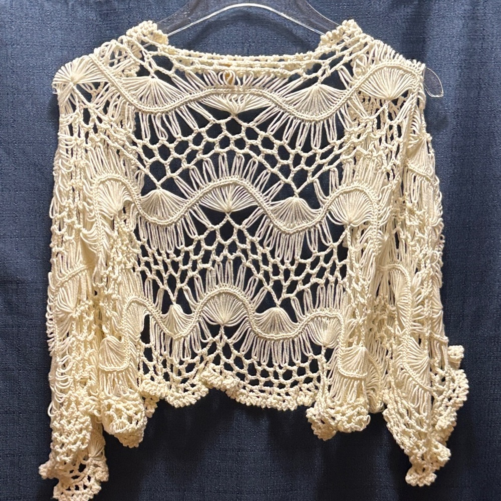 ELAN Elegant White/Cream Crochet Women’s Shrug - Picture 3 of 5